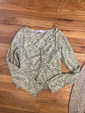 Lisa says gah green space dye top